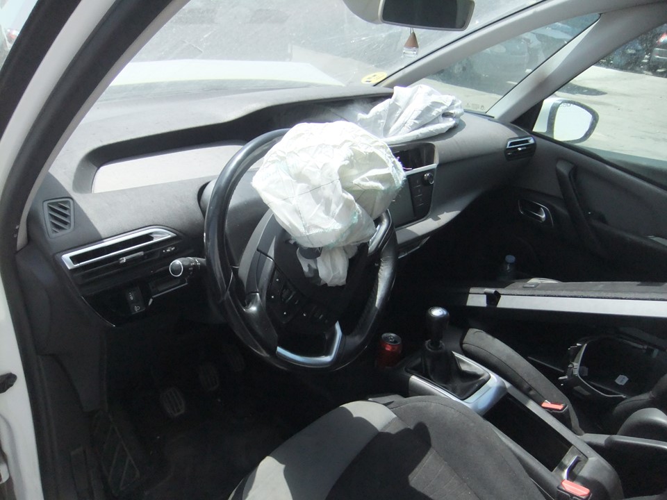 Recambios para Citroën C4 Grand Picasso 2015 1.6 HDi: piezas compatibles para mantenimiento y reparación