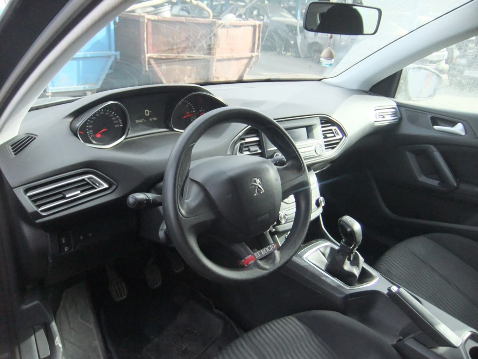 Recambios para Peugeot 308 2016 1.6 HDi: piezas compatibles para mantenimiento y reparación