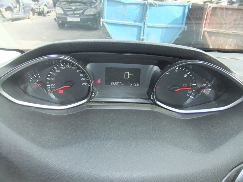 Recambios para Peugeot 308 2016 1.6 HDi: piezas compatibles para mantenimiento y reparación