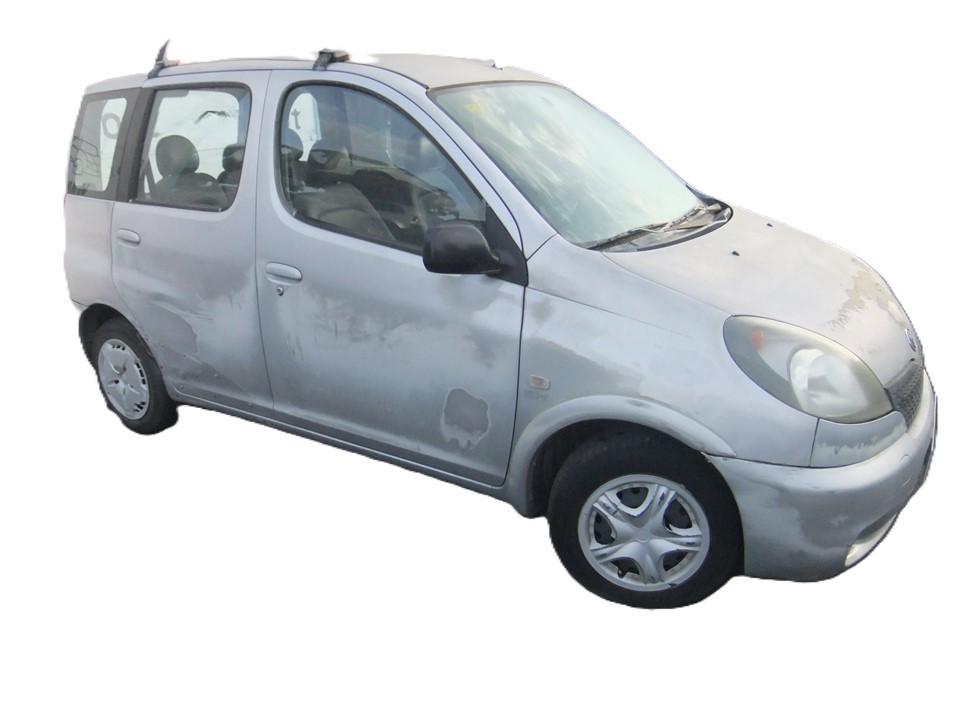 Recambios para Toyota Yaris Verso 2001 1.3 gasolina: piezas de mantenimiento y reparación compatibles